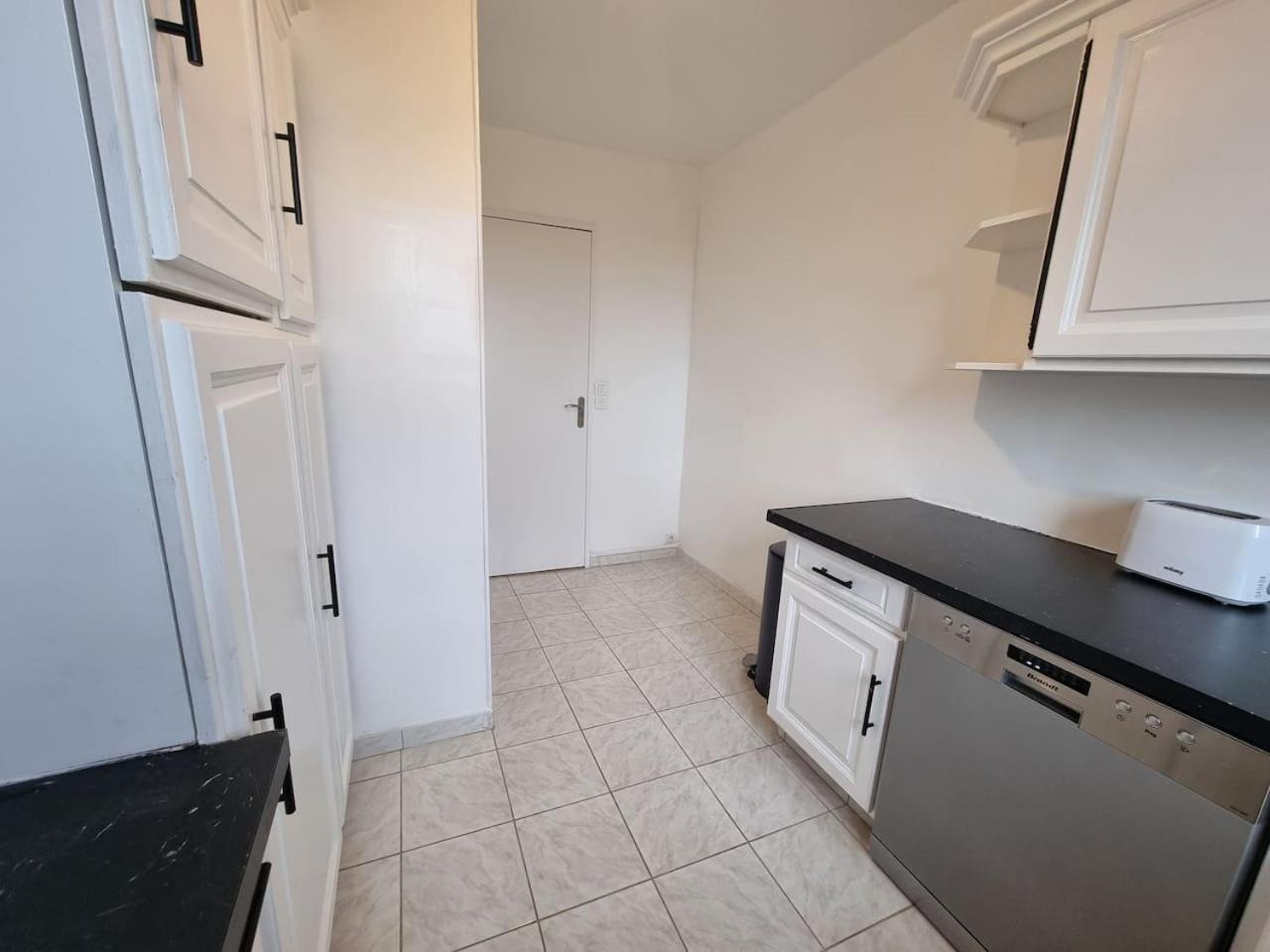 Grand Appartement 3 Chambres Disney - Paris - 82M2 Нёйи-сюр-Марн Экстерьер фото