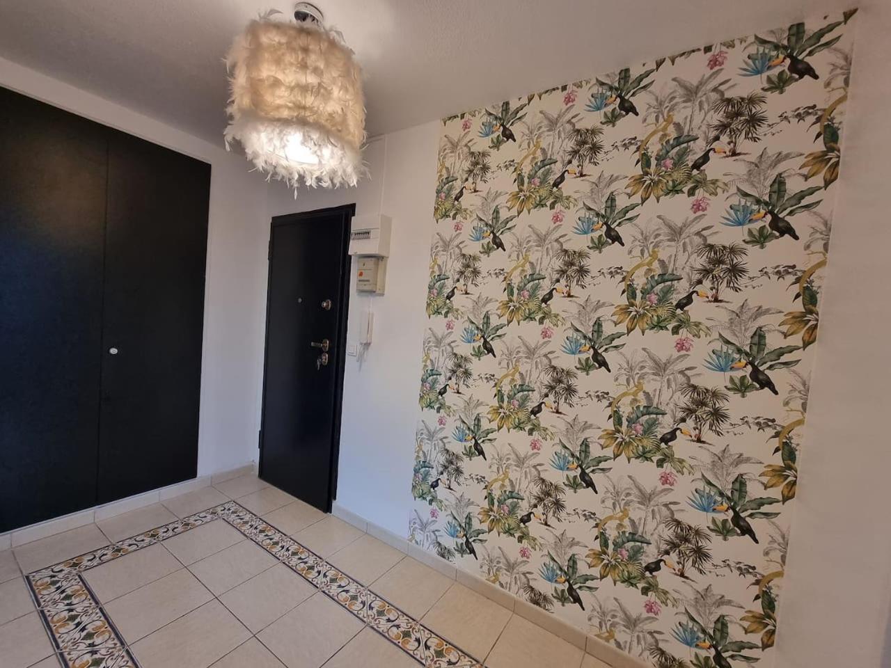Grand Appartement 3 Chambres Disney - Paris - 82M2 Нёйи-сюр-Марн Экстерьер фото