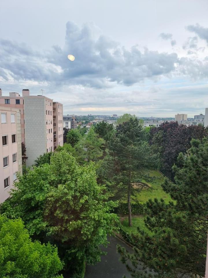 Grand Appartement 3 Chambres Disney - Paris - 82M2 Нёйи-сюр-Марн Экстерьер фото